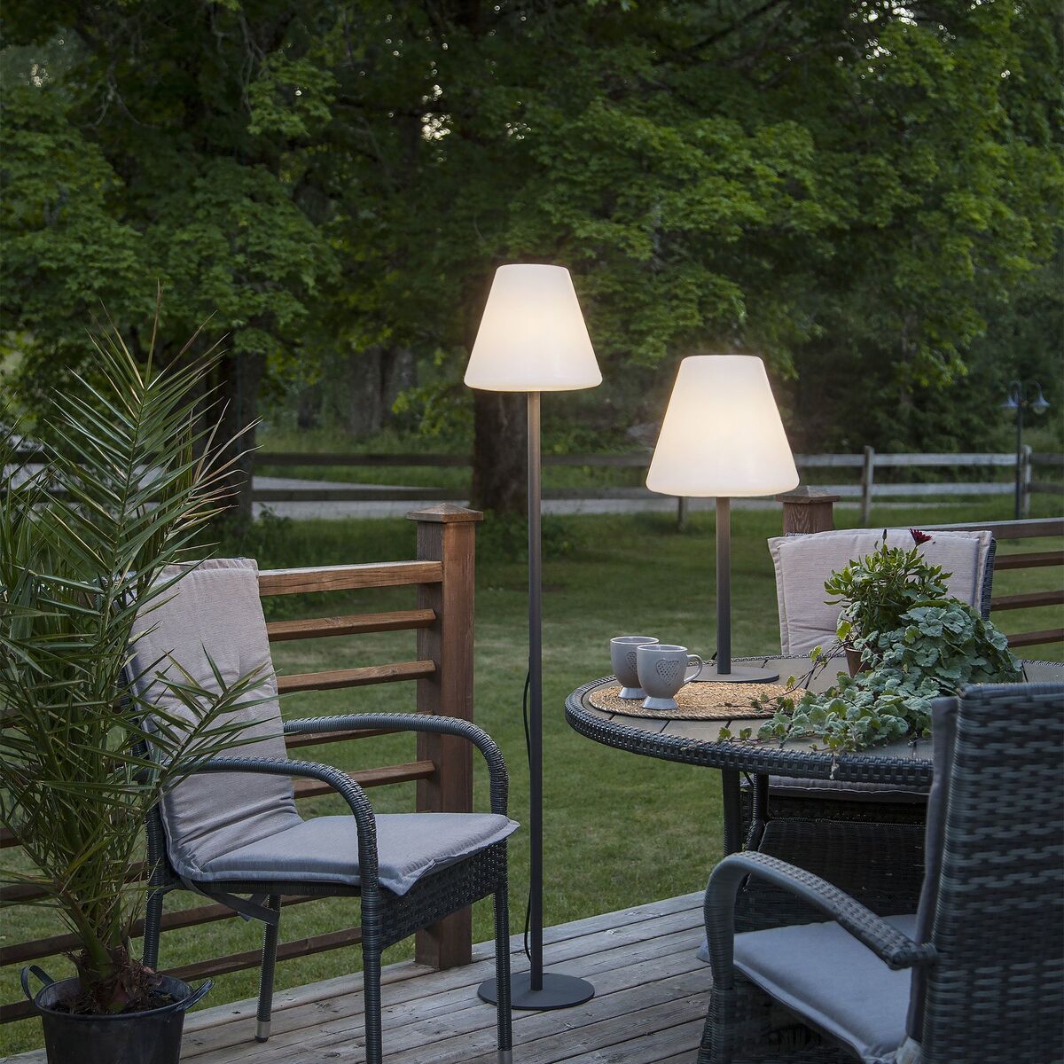 Bordlampe Kreta til Uteplass 60 cm