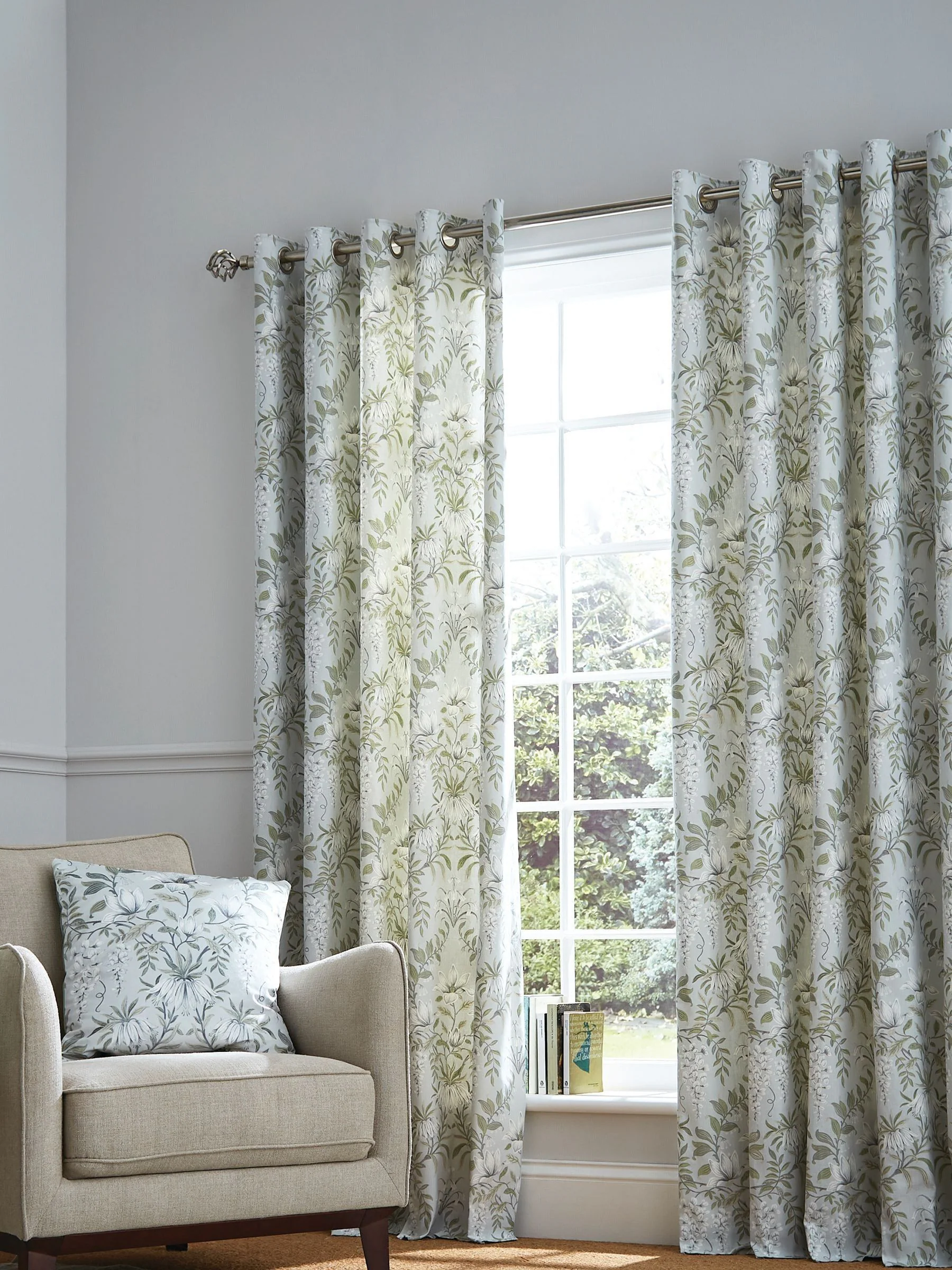 Laura Ashley gevoerde Parterre ringgordijnen