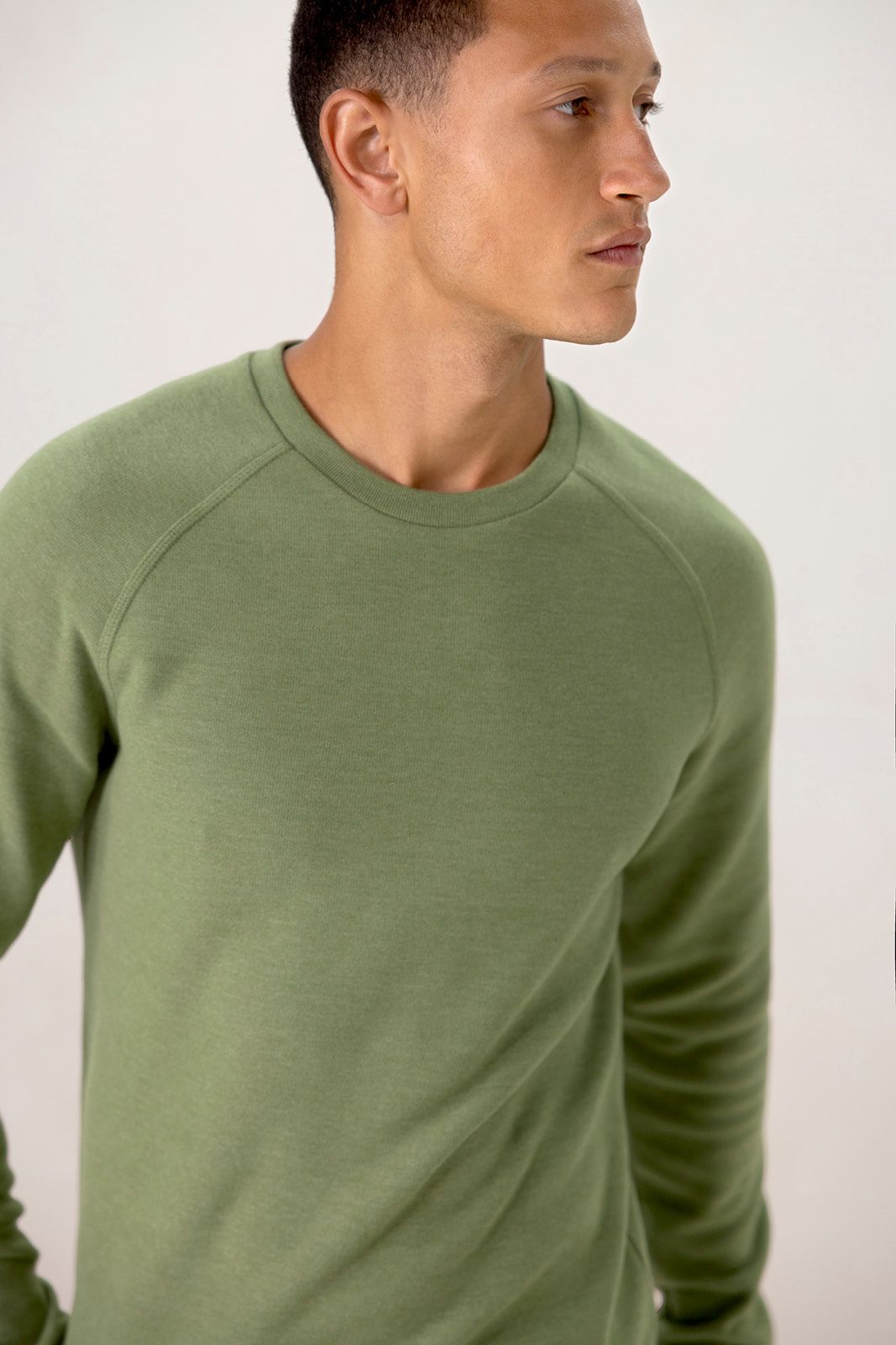 Groene raglan sweater