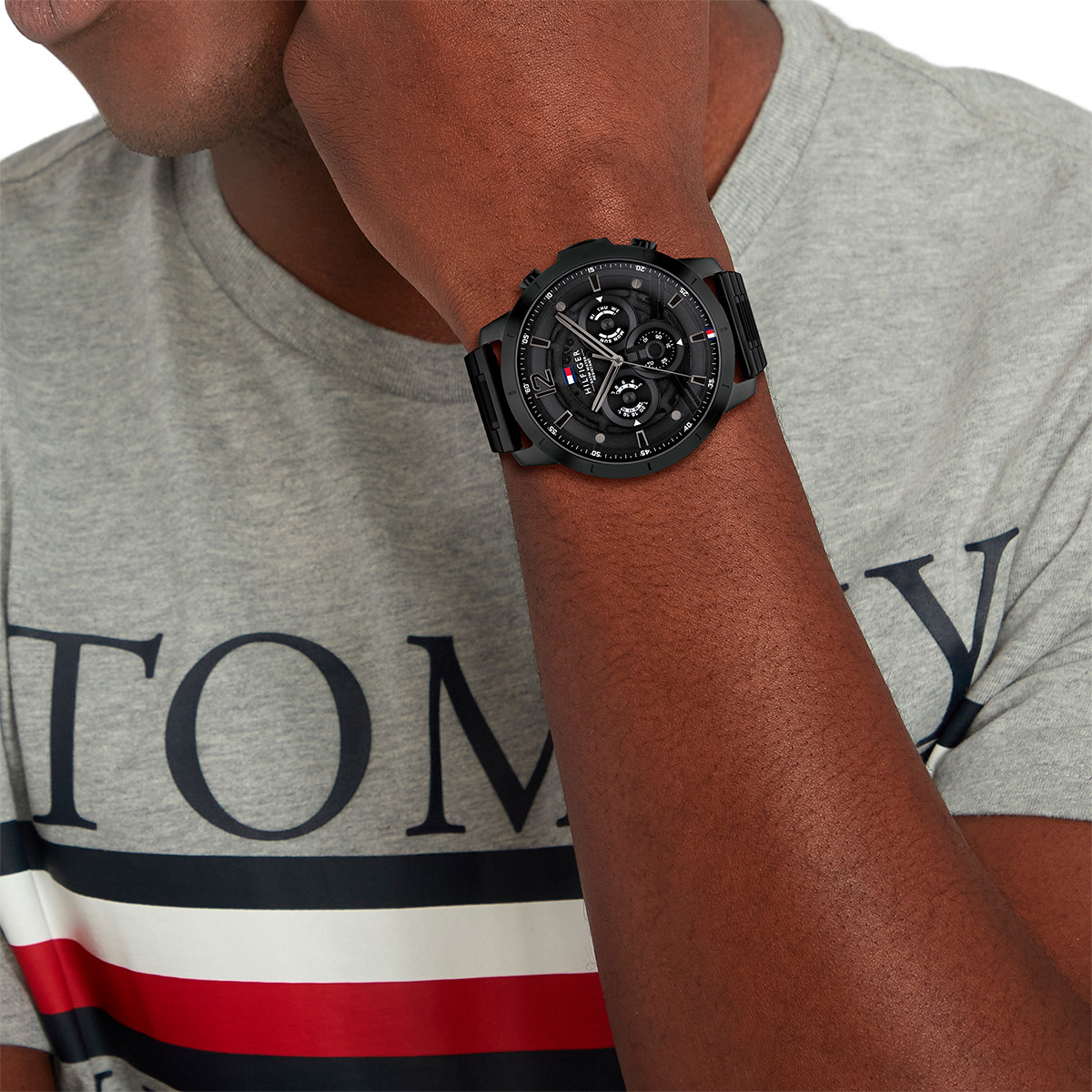 Montre TOMMY HILFIGER luca homme bracelet acier inoxydable noir