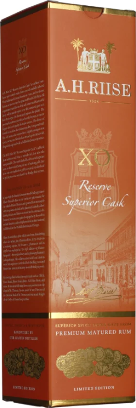 A.H. RIISE XO RESERVE SUPERIOR CASK RUM 70CL