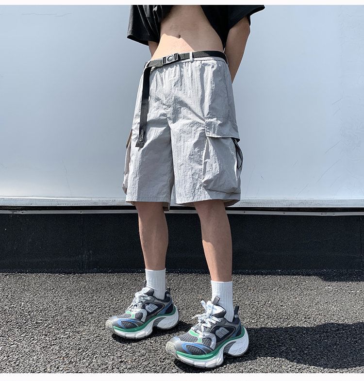 Ninine - Mid Rise Plain Cargo Shorts