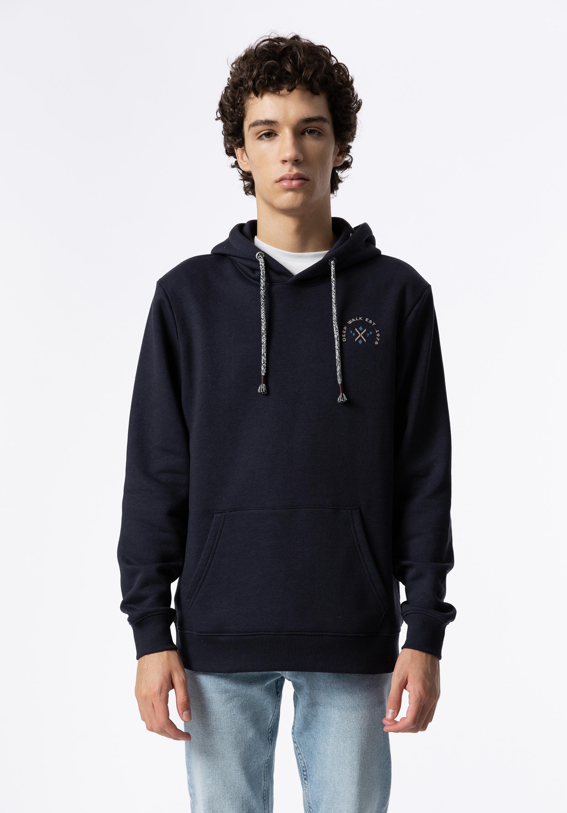 Hoodie com Estampado nas Costas