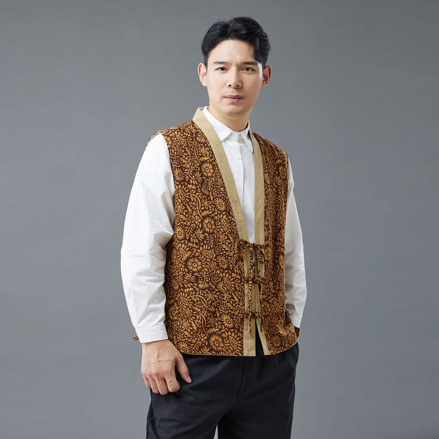 Sparrow Farm - V-hals vest met patroon en kikkerknopen
