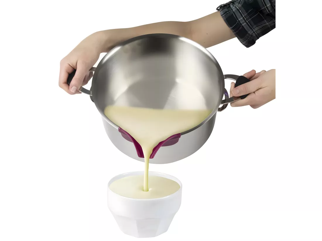 Bec verseur pour casserole en silicone