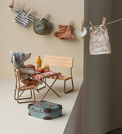 Maileg Miniatur Gartenset - Tisch mit Stuhl und Bank - Maus