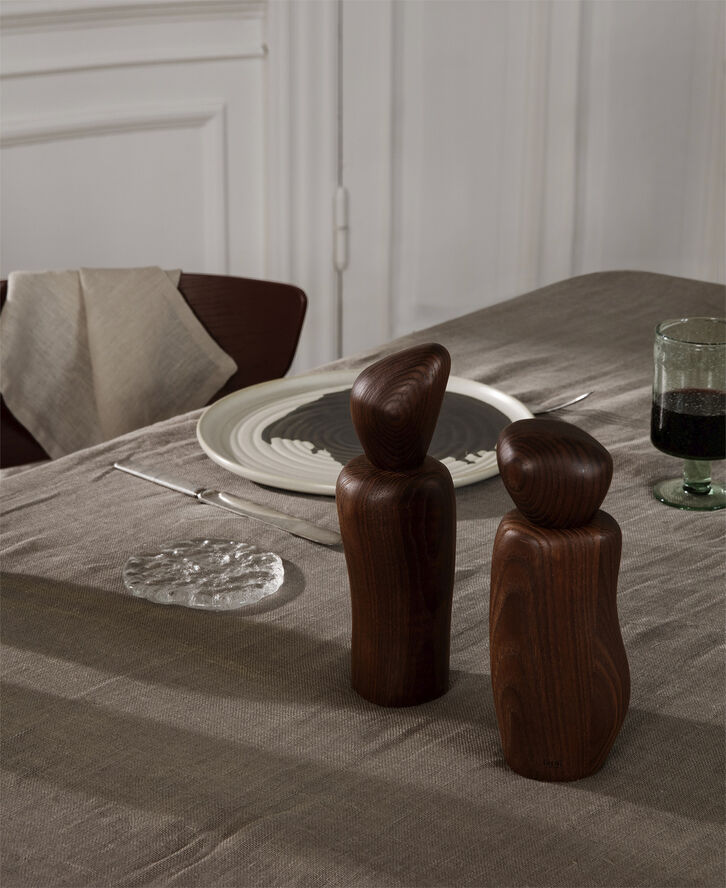 ferm LIVING Pebble Grinder Dark brown