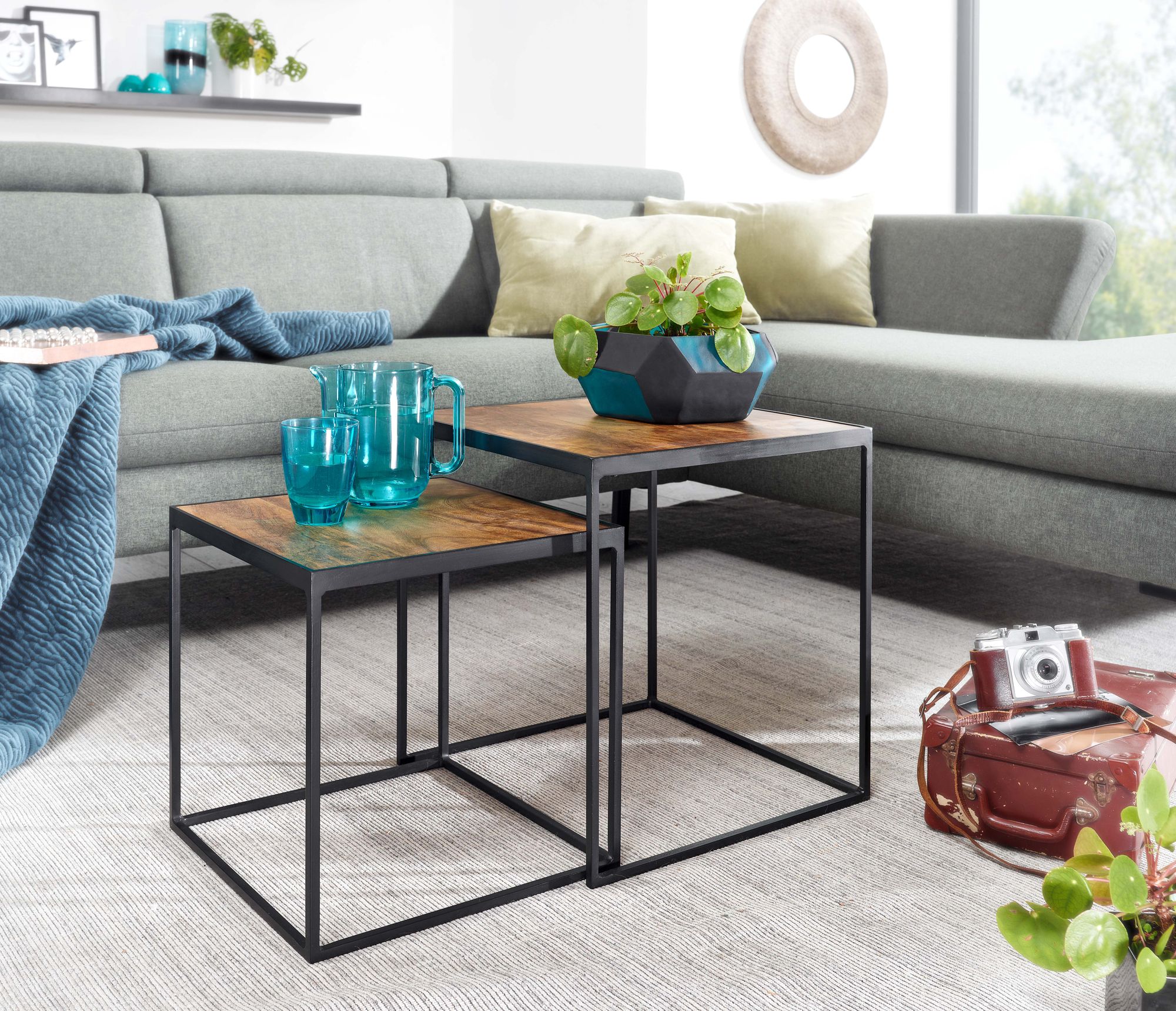 Beistelltisch FineBuy Satztisch Massivholz 2 teilig Couchtisch Tisch Set Eckig