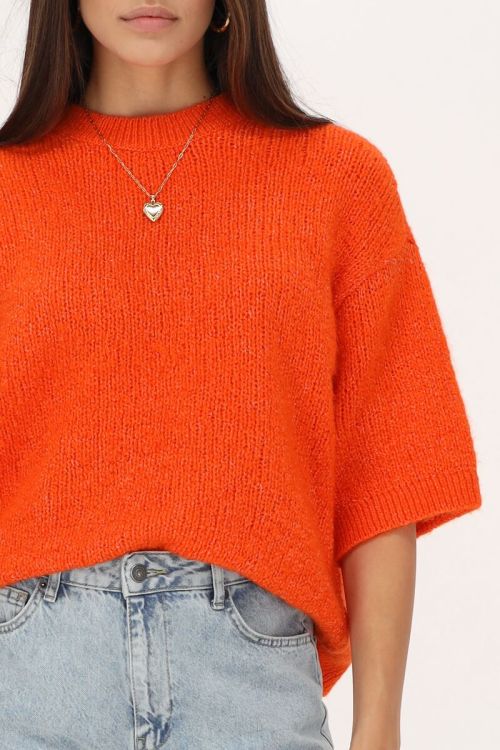 Oranje trui met korte mouwen