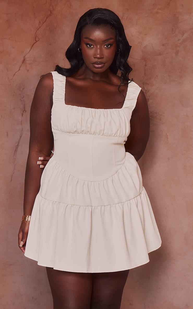 Crème Robe Patineuse À Corset Froncé Et Volants Grande Taille