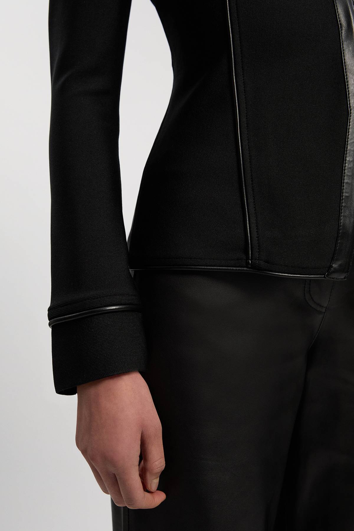 KarenMillen Haut Petite à Col V avec Détails Bandage en SYNTHÉTIQUE