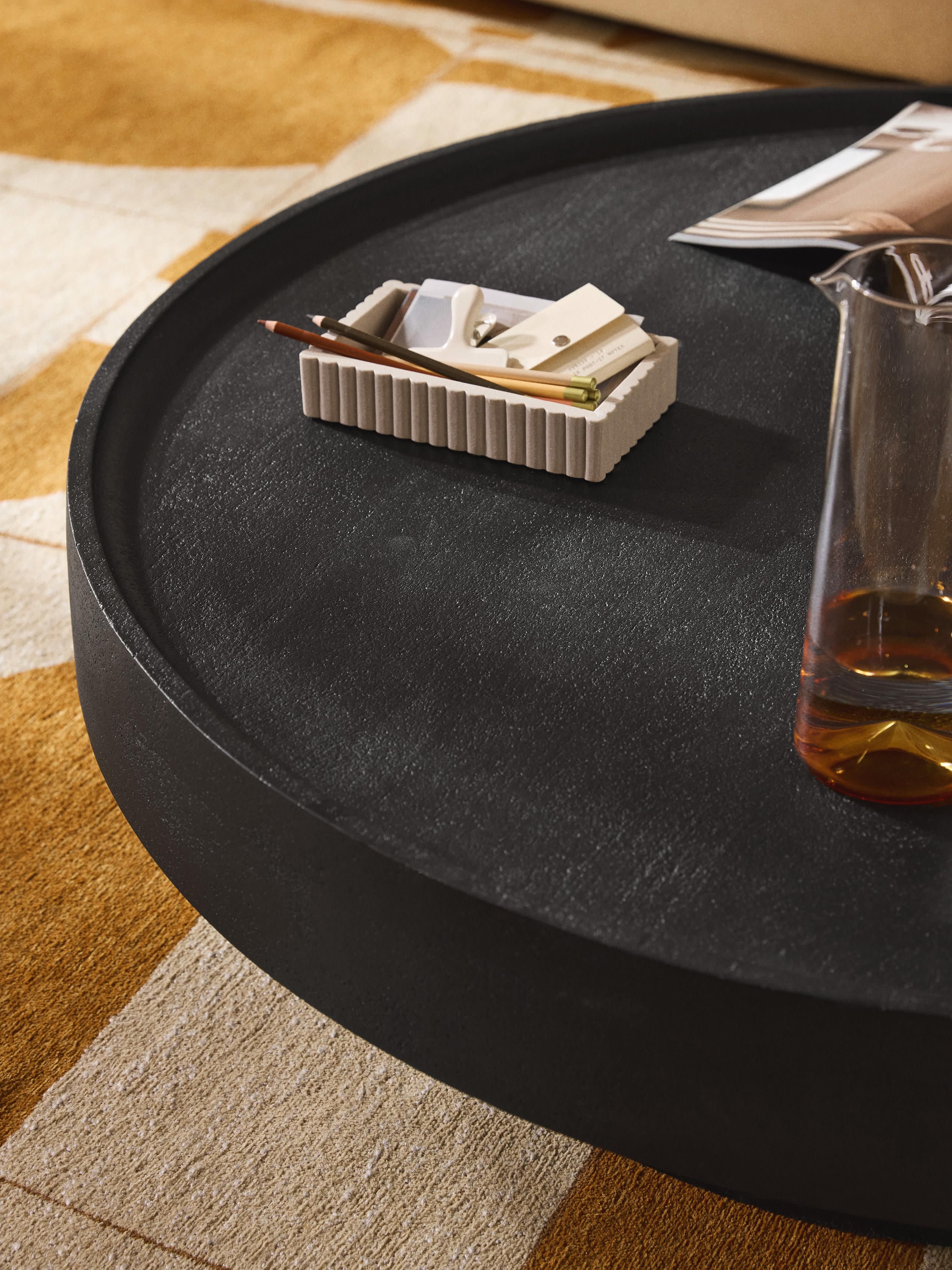 Ronde XL salontafel Benno van mangohout