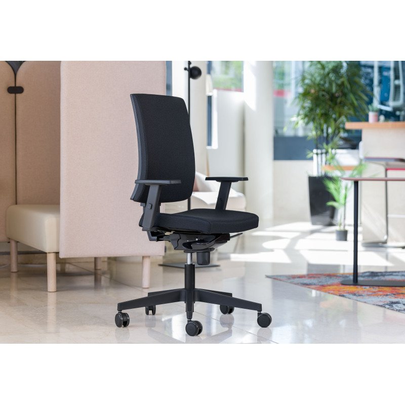 Chaise de bureau Difesa tissu - dossier haut - mécanisme synchrone  + réglage profondeur d'assise - pieds noir