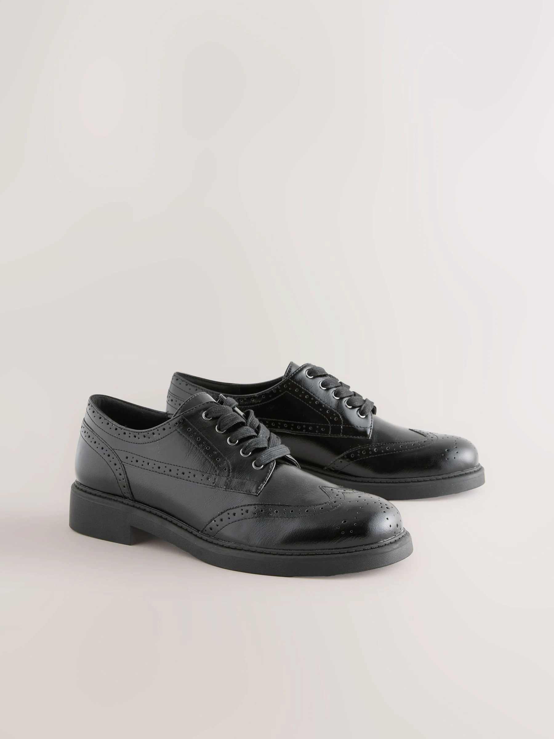 Zwart - Forever Comfort® Chunky Brogue Lace Up Shoes