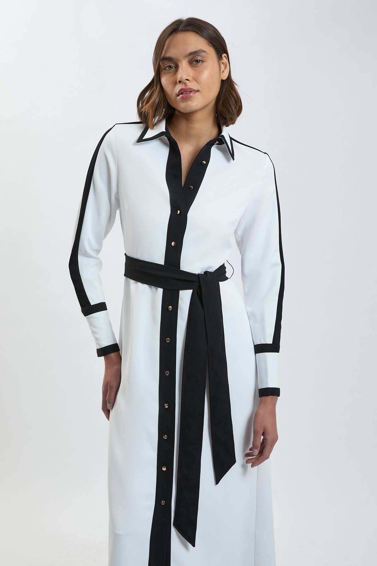 KarenMillen Robe Chemise Midi Ceinturée en Sergé Tissé à Blocs de Couleurs
