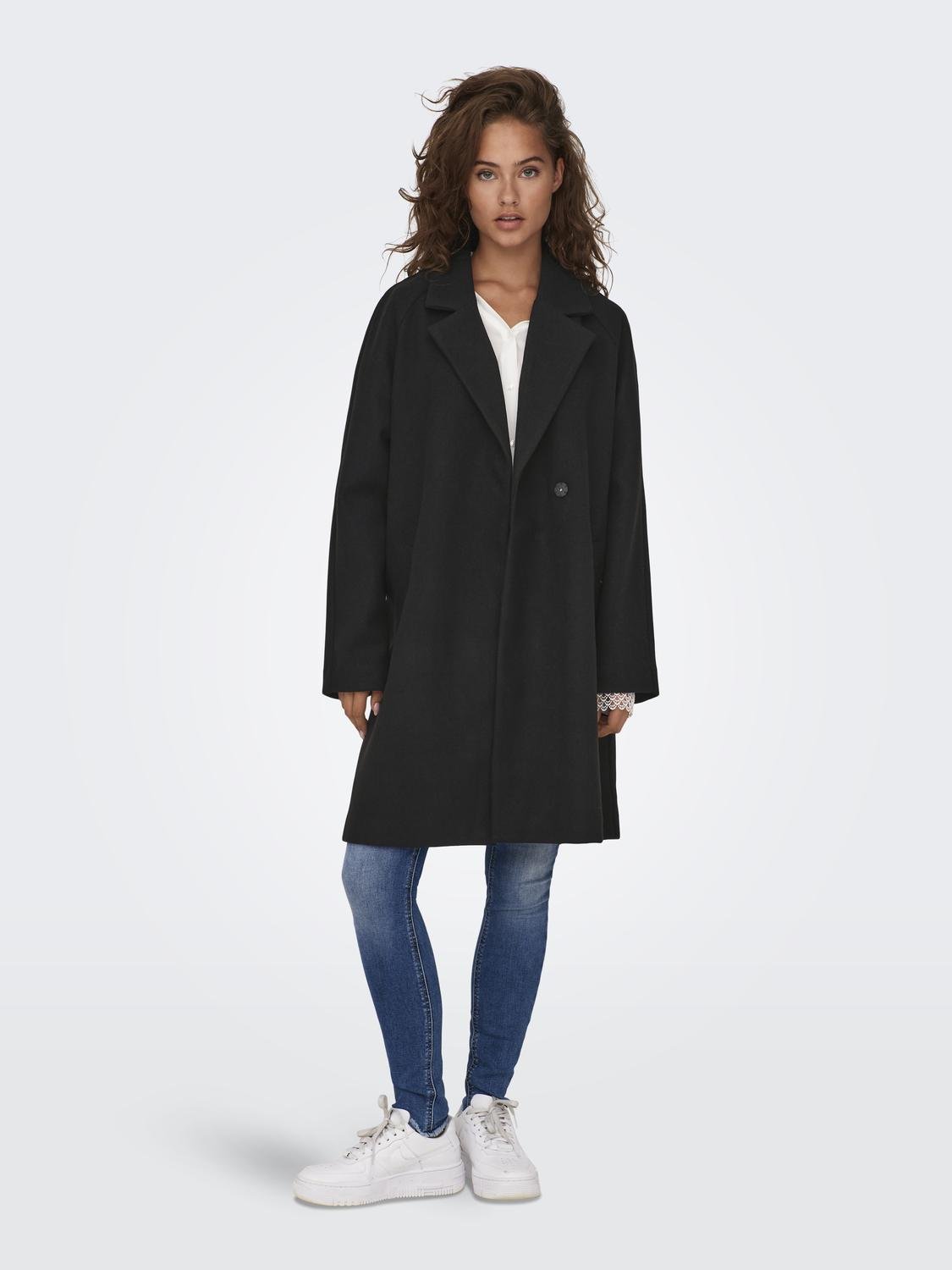 ONLEMMA Mantel Black