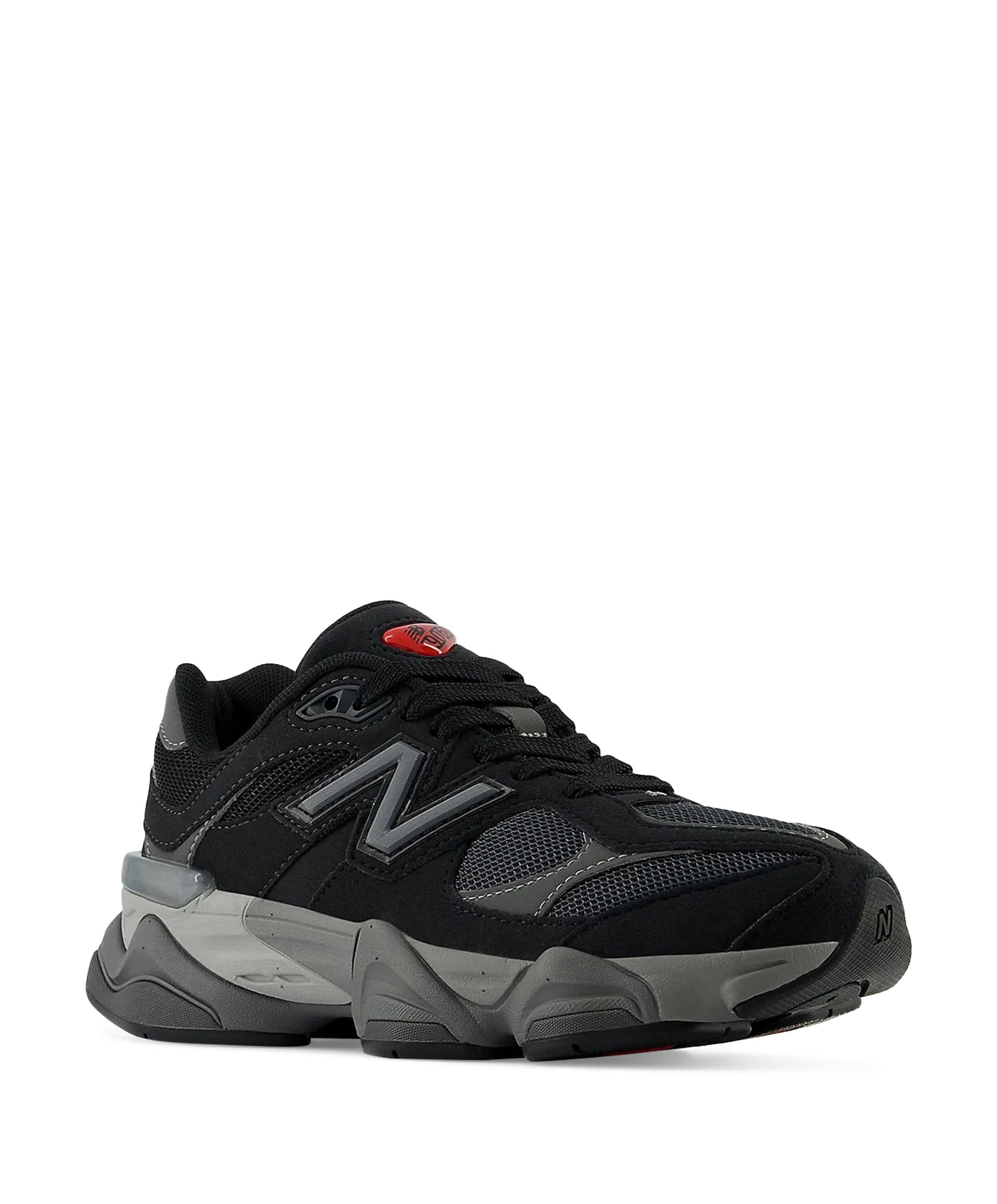 New Balance 9060 jongens sneakers zwart