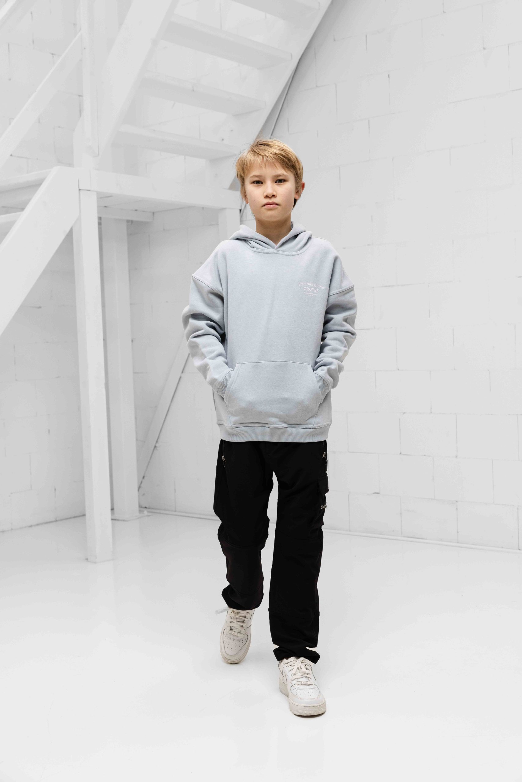 Croyez Fraternité Hoodie Kids Lichtblauw