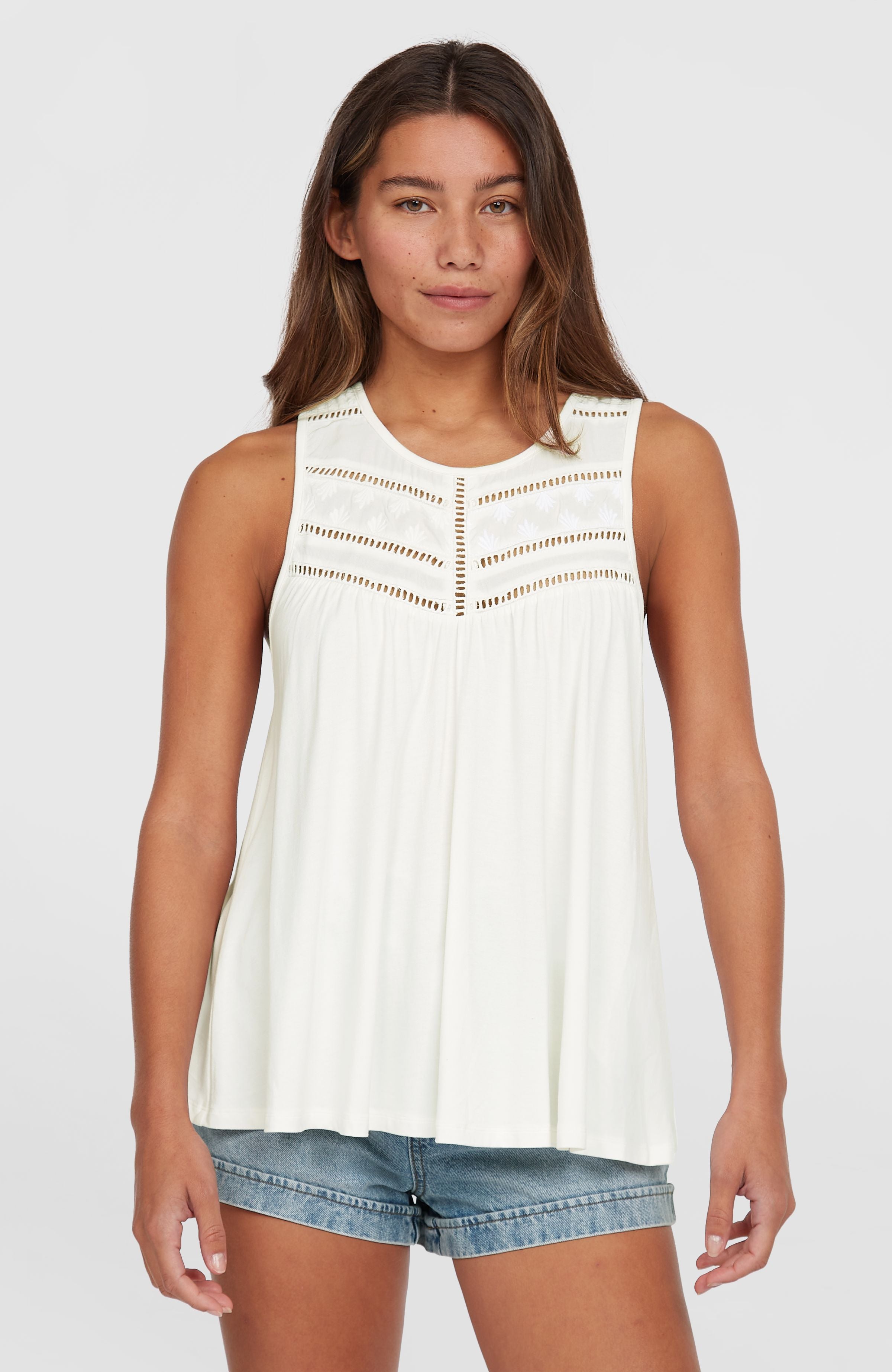 Essentials Tokeena tanktop met borduursel