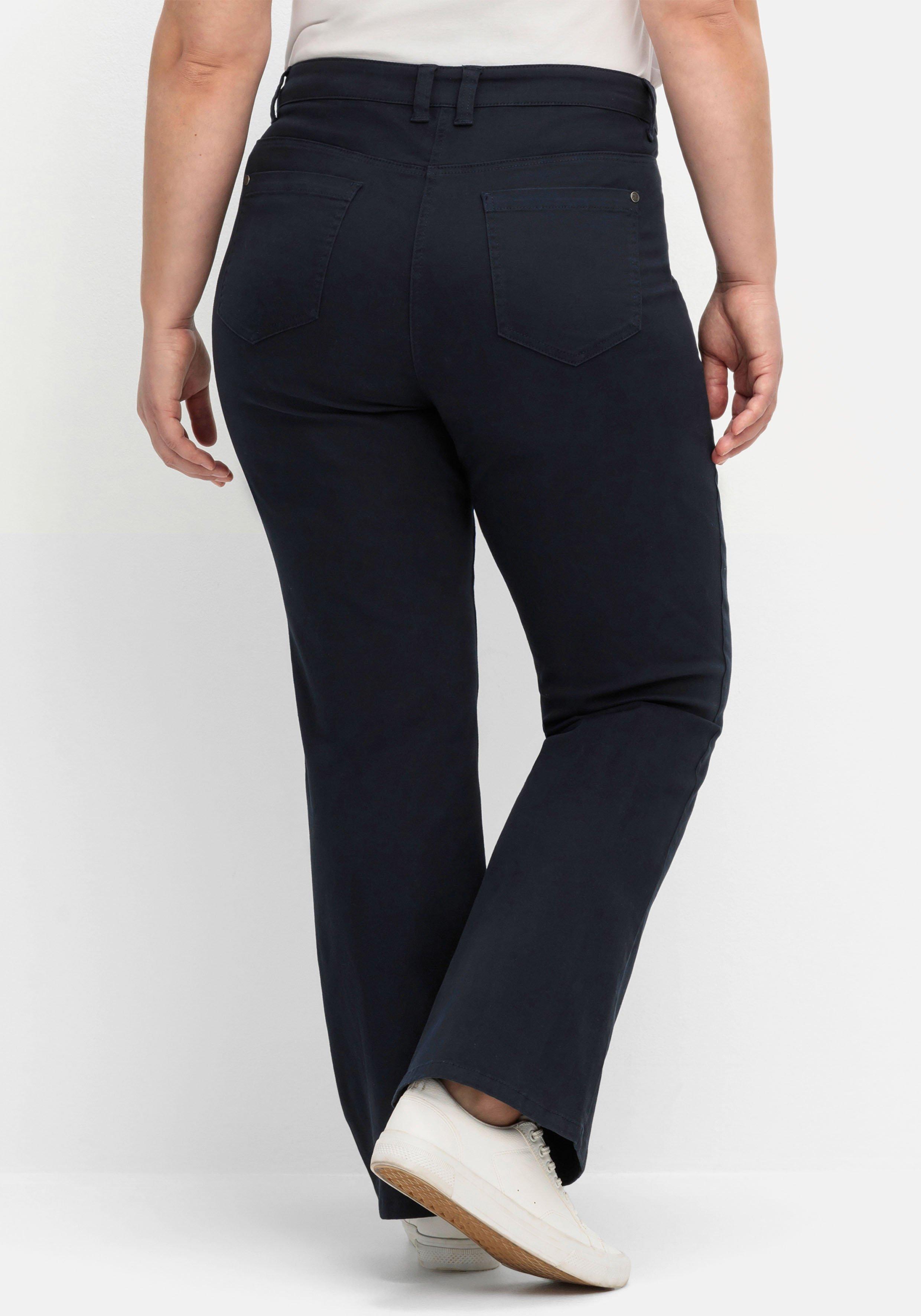 Twillhose in Bootcutform mit Shaping-Einsatz