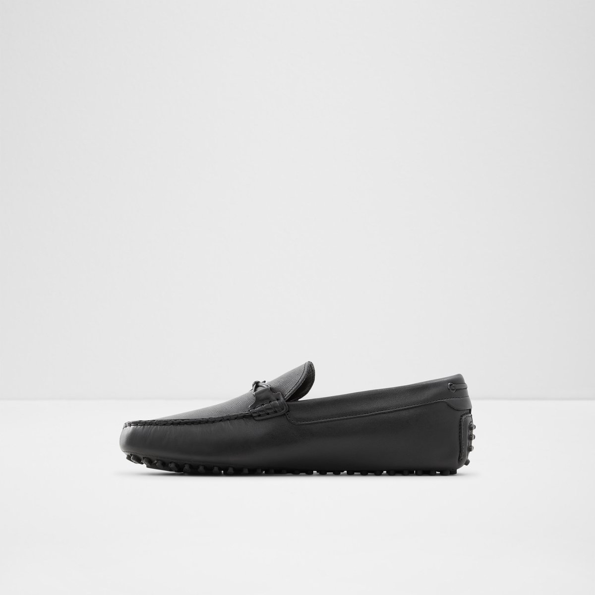 Guyaume Black Men Loafers & Slip-Ons