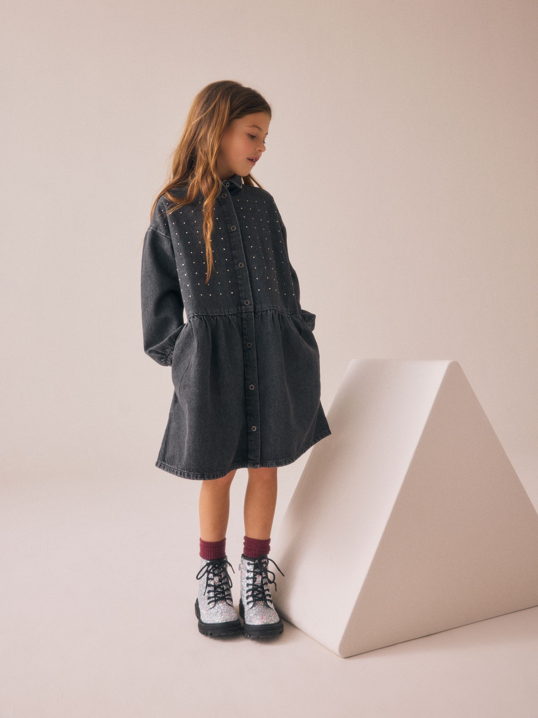 Zwarte wassing - Denim overhemdjurk met strass (3-16jr)