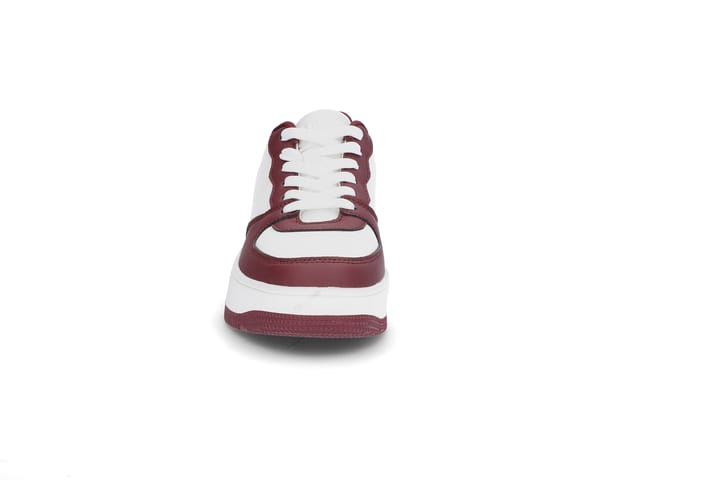 Basket inspirert sneakers