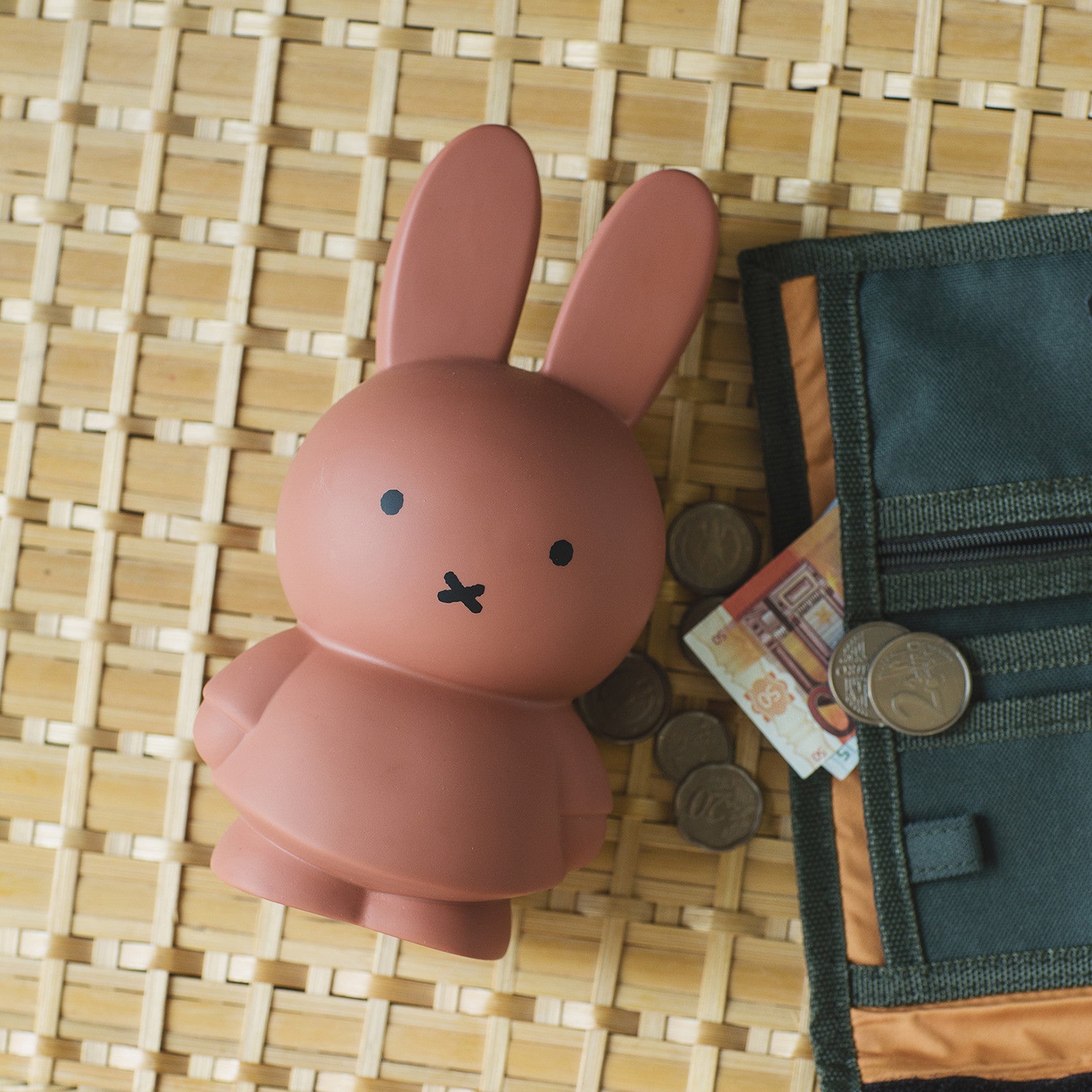 Miffy Spardose medium - Terra