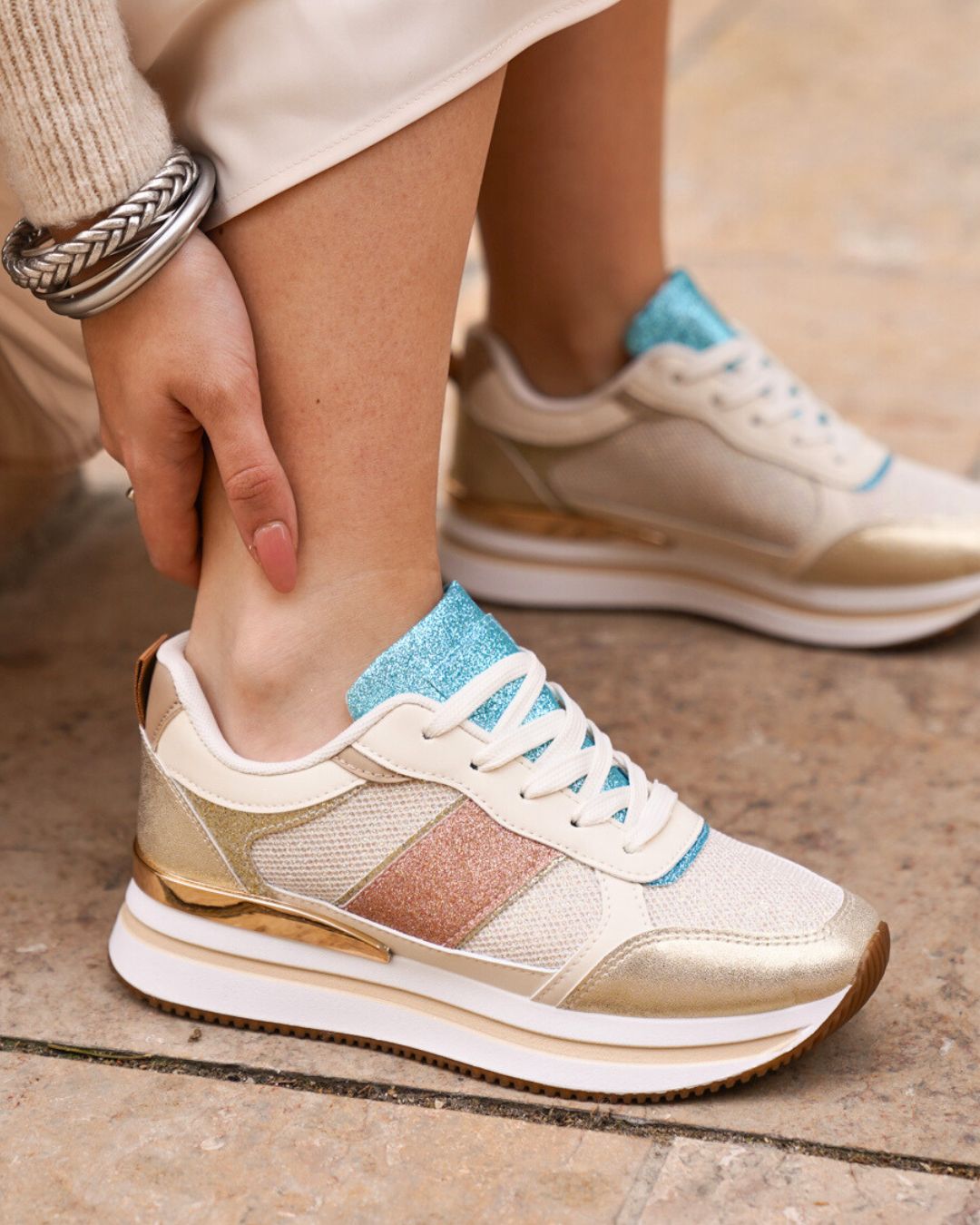 Basket femme dorée semelle épaisse à lacets - Lula
