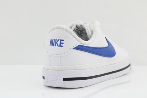 Nike Sneaker