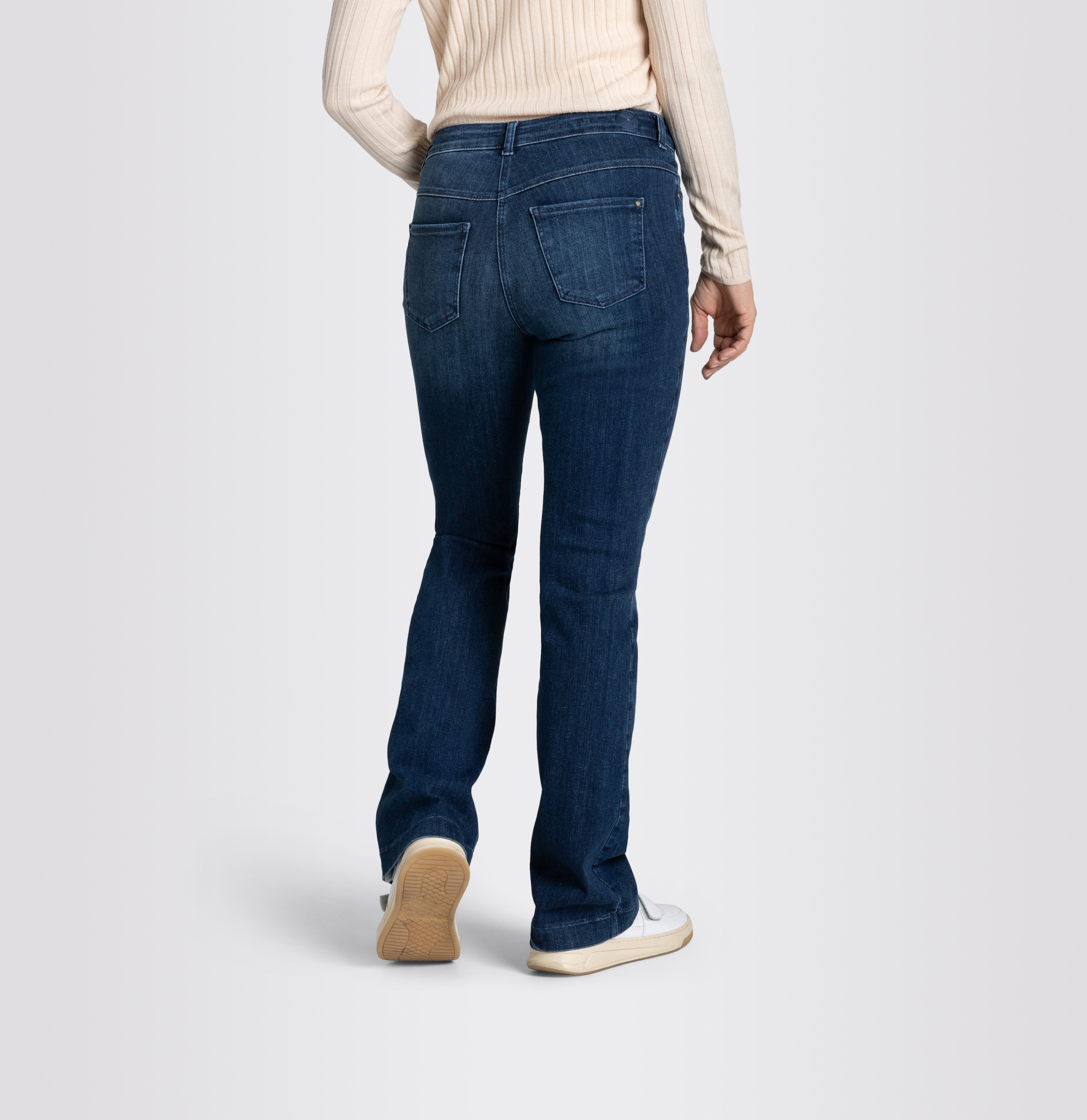 MAC Bootcut-Jeans »Dream-Boot« Gerade geschnitten mit leicht ausgestelltem Bein