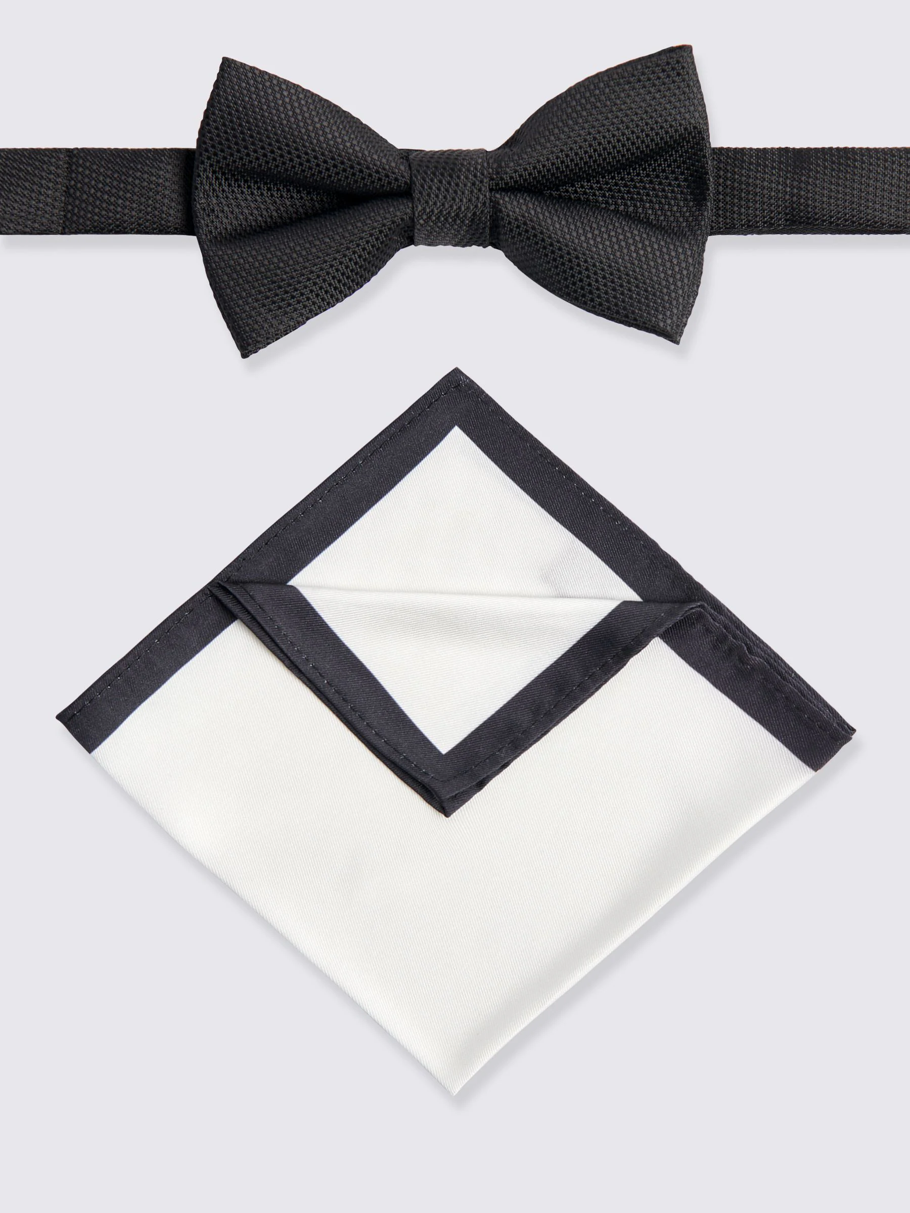 MOSS Textured Bow Tie & Hank Set