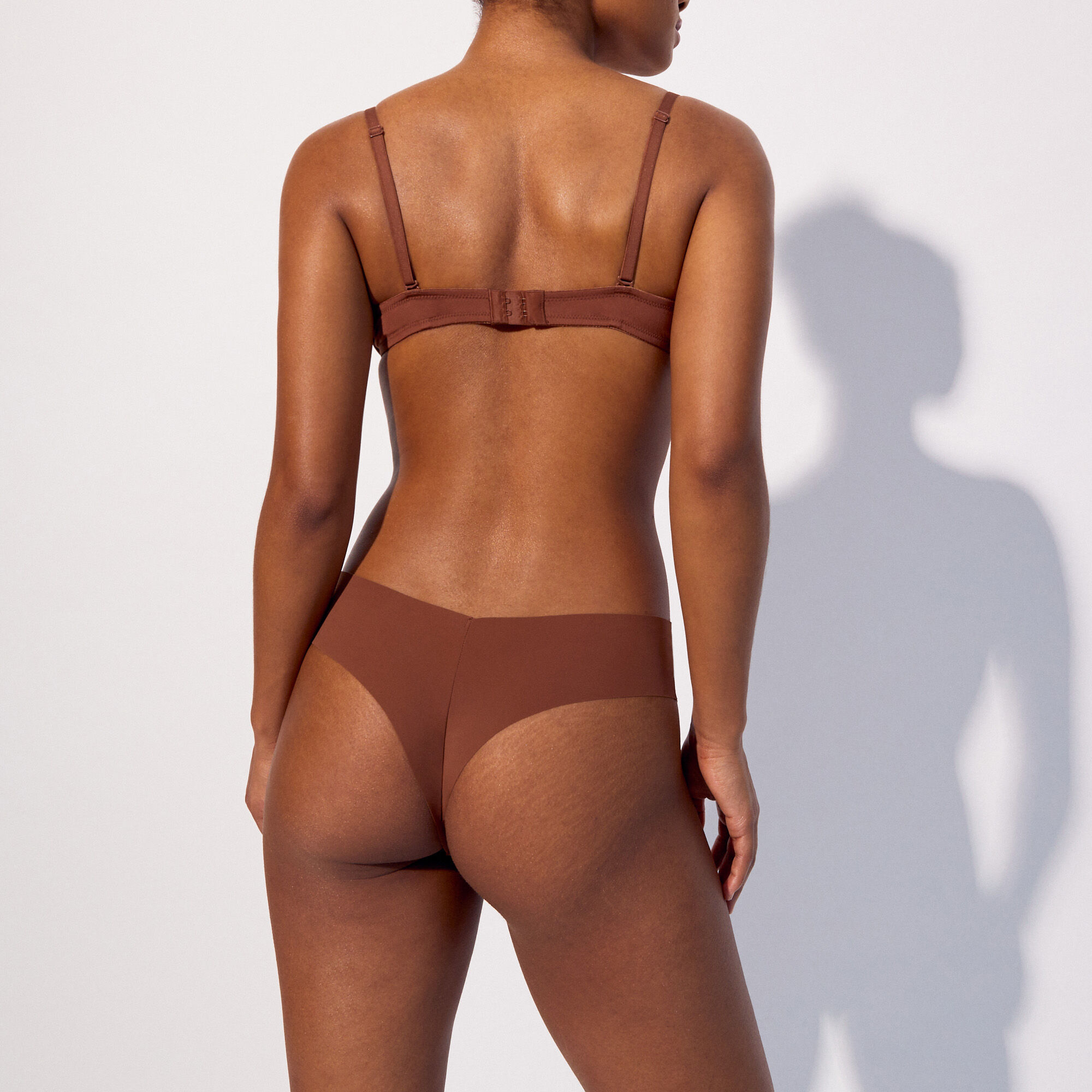 Soutien-gorge ampliforme en microfibre