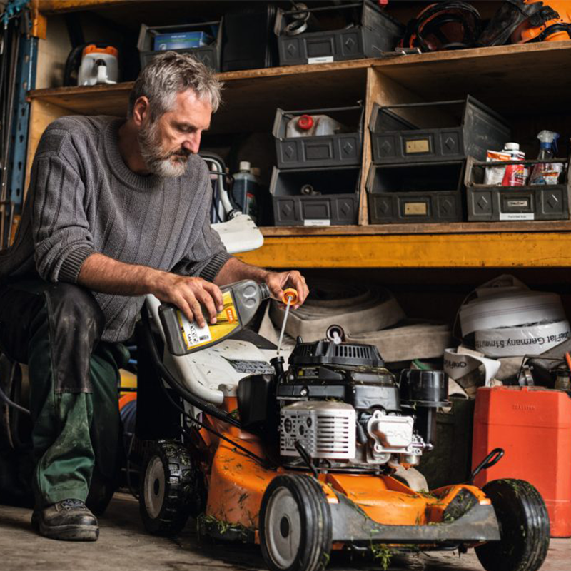 Stihl BENZIN-RASENMHER RM 756