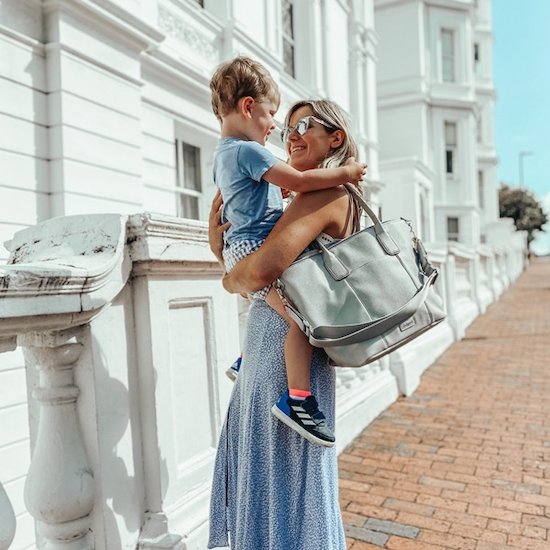 Sac à langer Roxy   Cuir vegan gris        de               Babymel