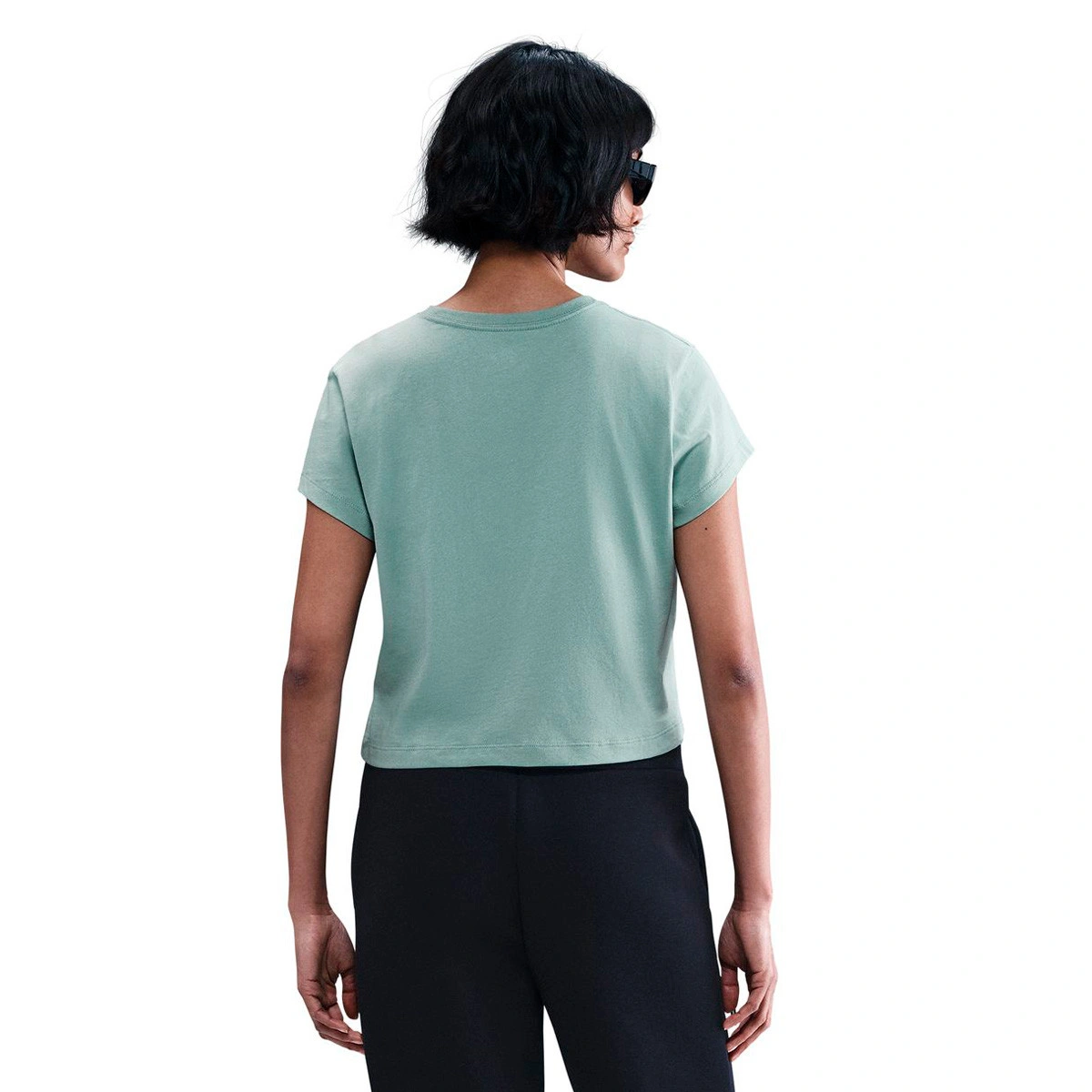T-Shirt Nike Sportswear Club Mulher