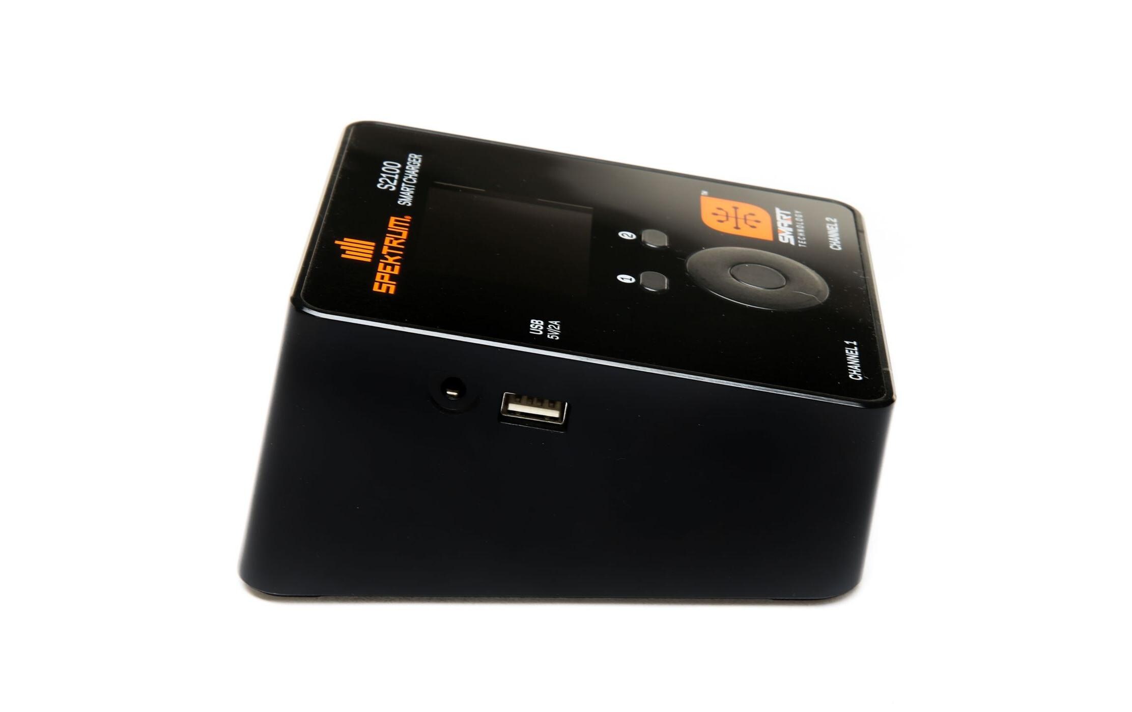 Smart PowerStage Bundle 4S S2100 + 2x 2S LiPo<br>Smart Ladegerät mit 2x 7.4 V 5000 mAh LiPo Akku