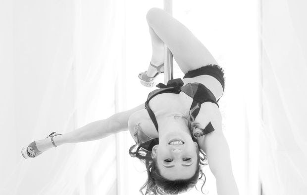 Pole Dance-Workshop in Berlin als Geschenk