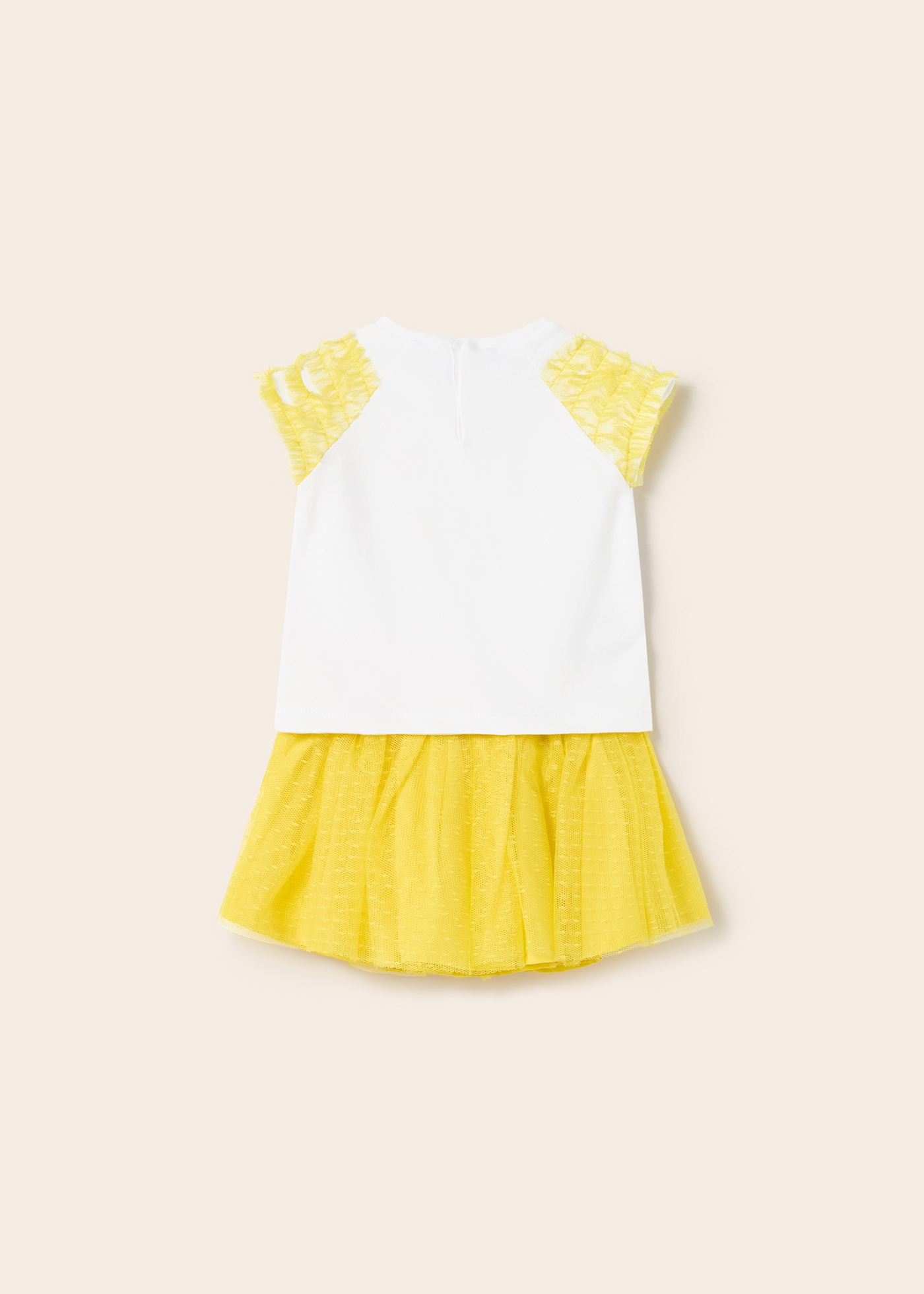 Conjunto de duas peças com saia de tule para bebê