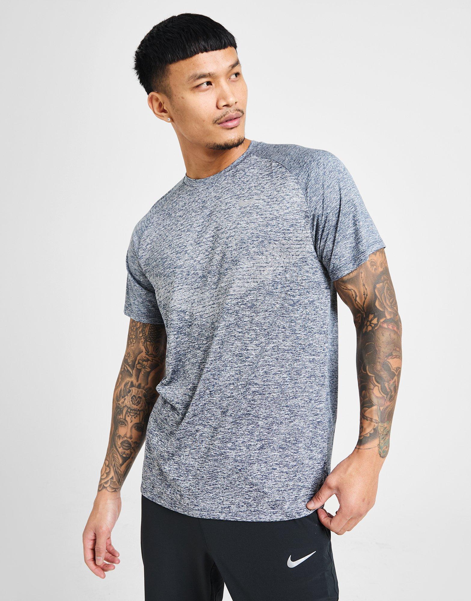 Nike T-shirt Stride