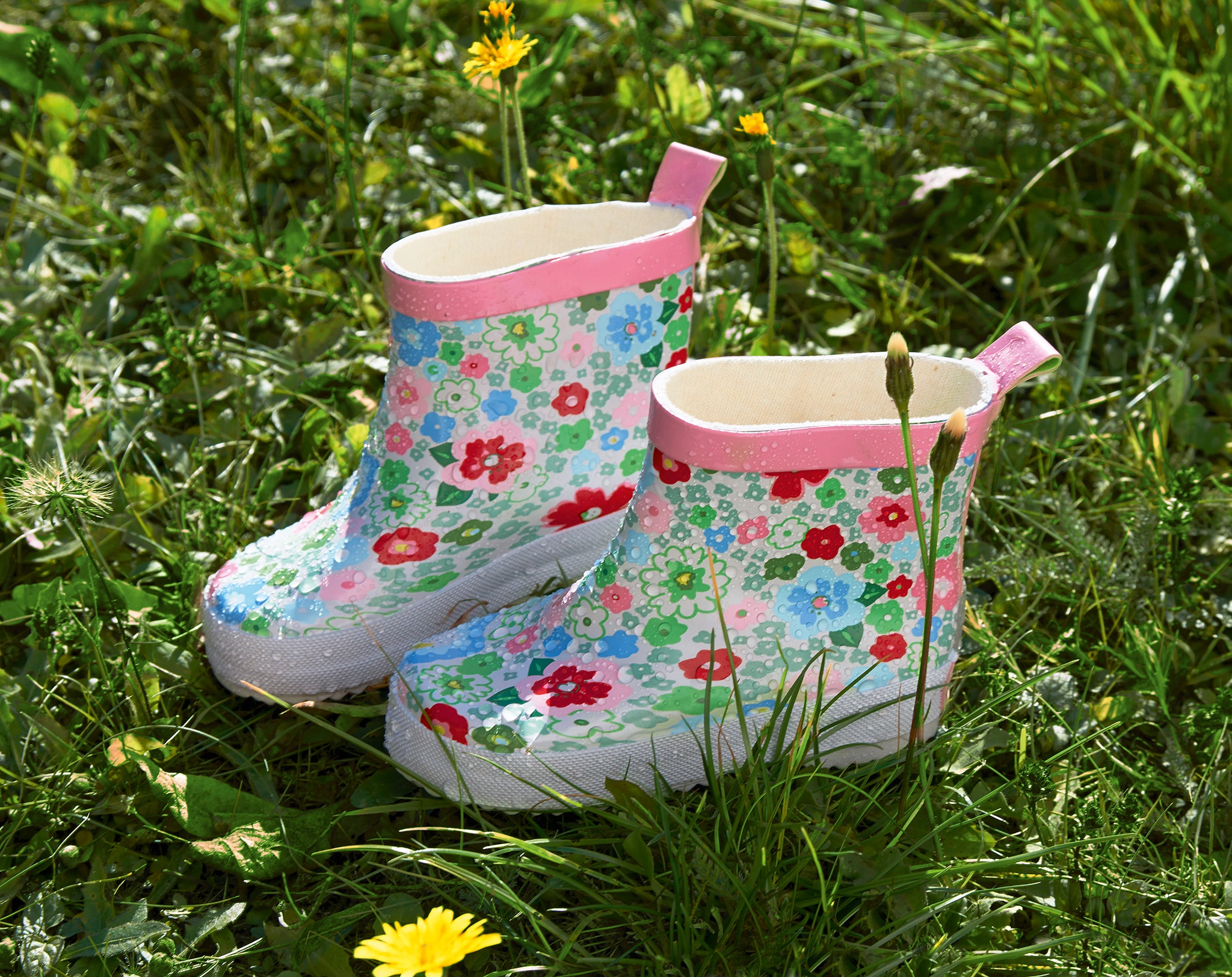 Gummistiefel BLUMEN halbhoch in weiß/bunt