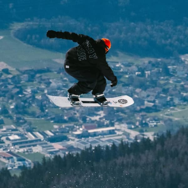 Planche de snowboard NIDECKER THRUSTER