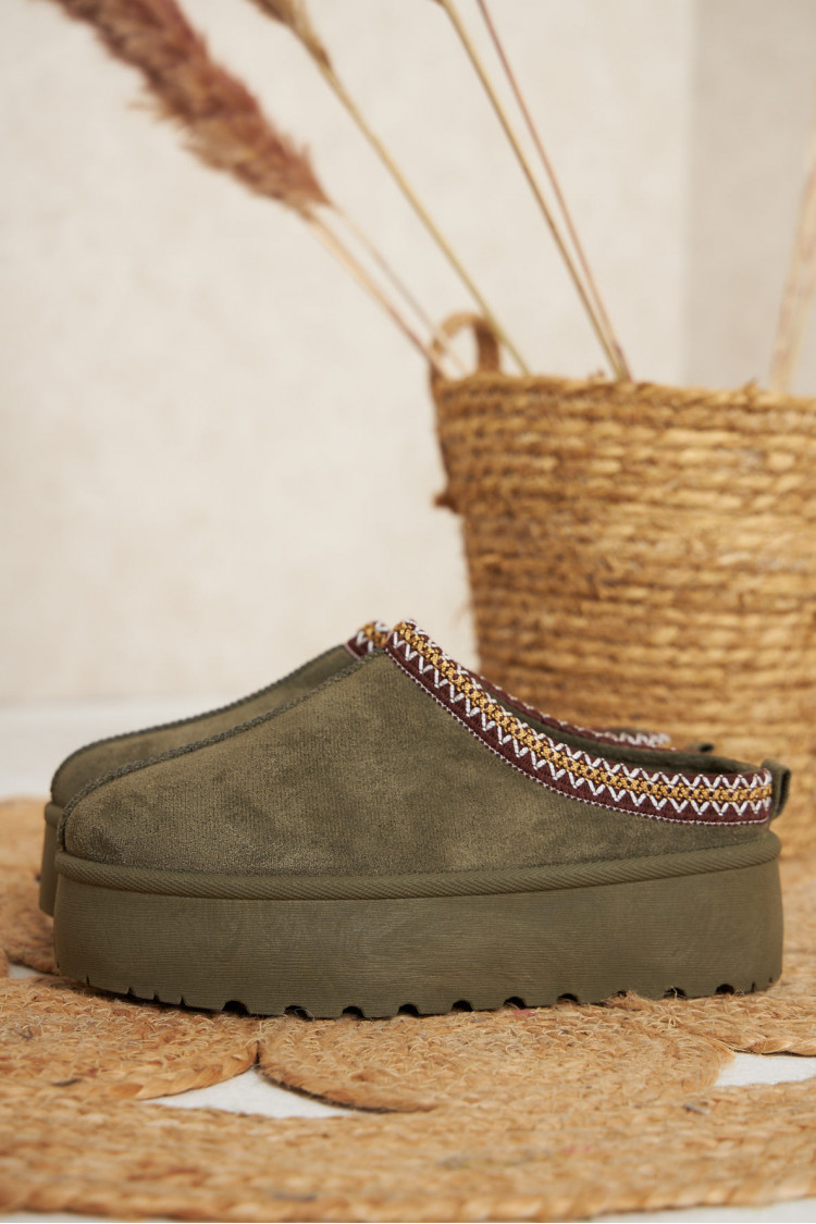 Bottines chaussons en velours compensés kaki