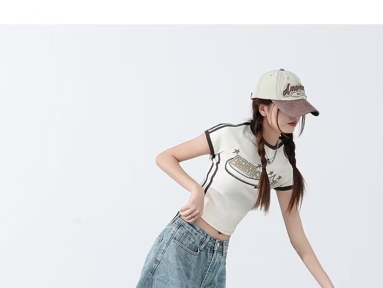 CosmoCorner - Low Rise Washed Denim Jorts