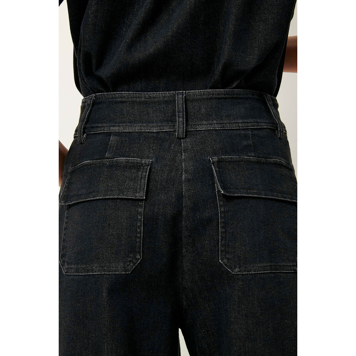 SESSUN<br>Calças largas com bolsos aplicados Manhattan