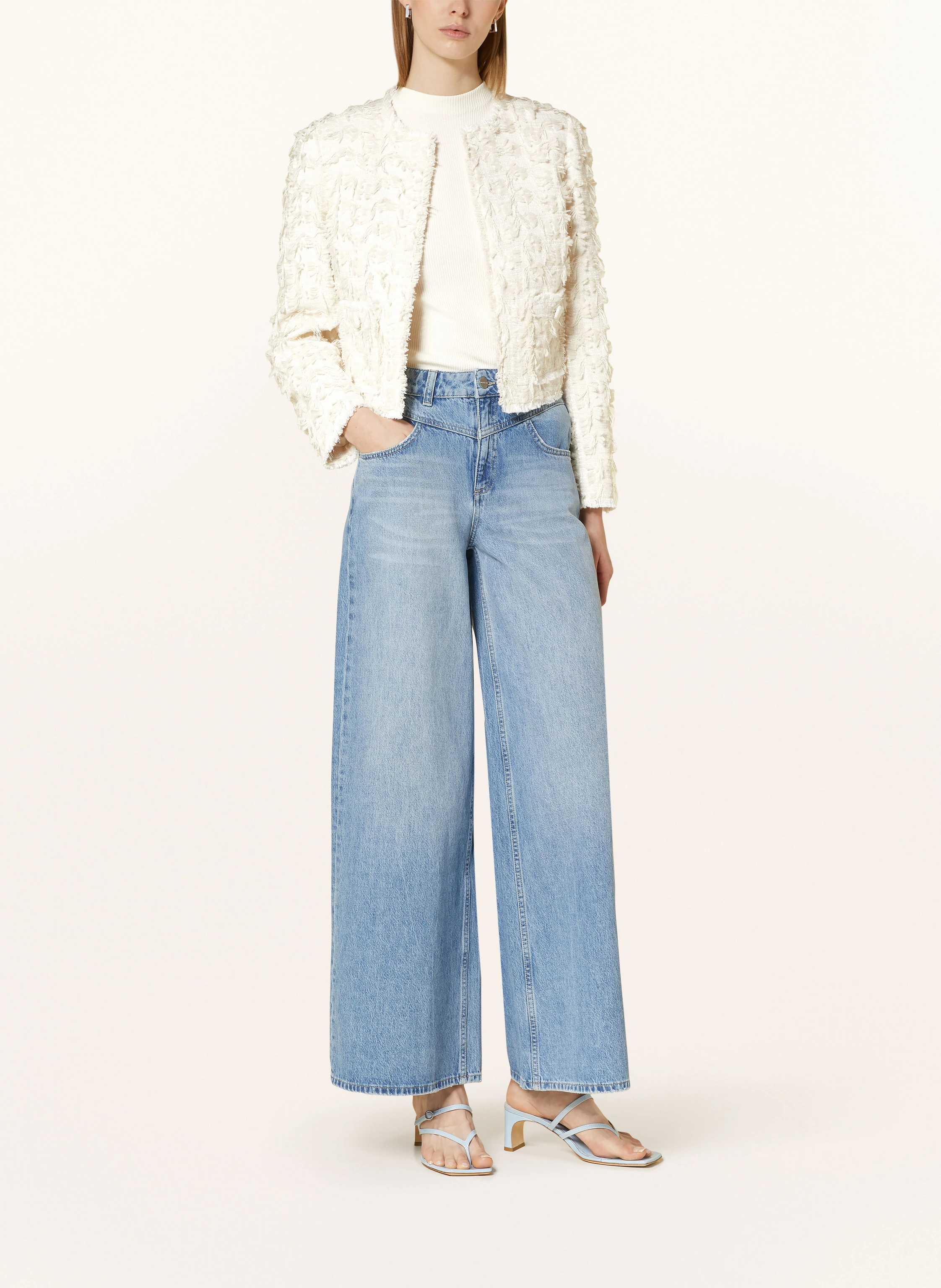 Rich & Royal Flared Jeans
