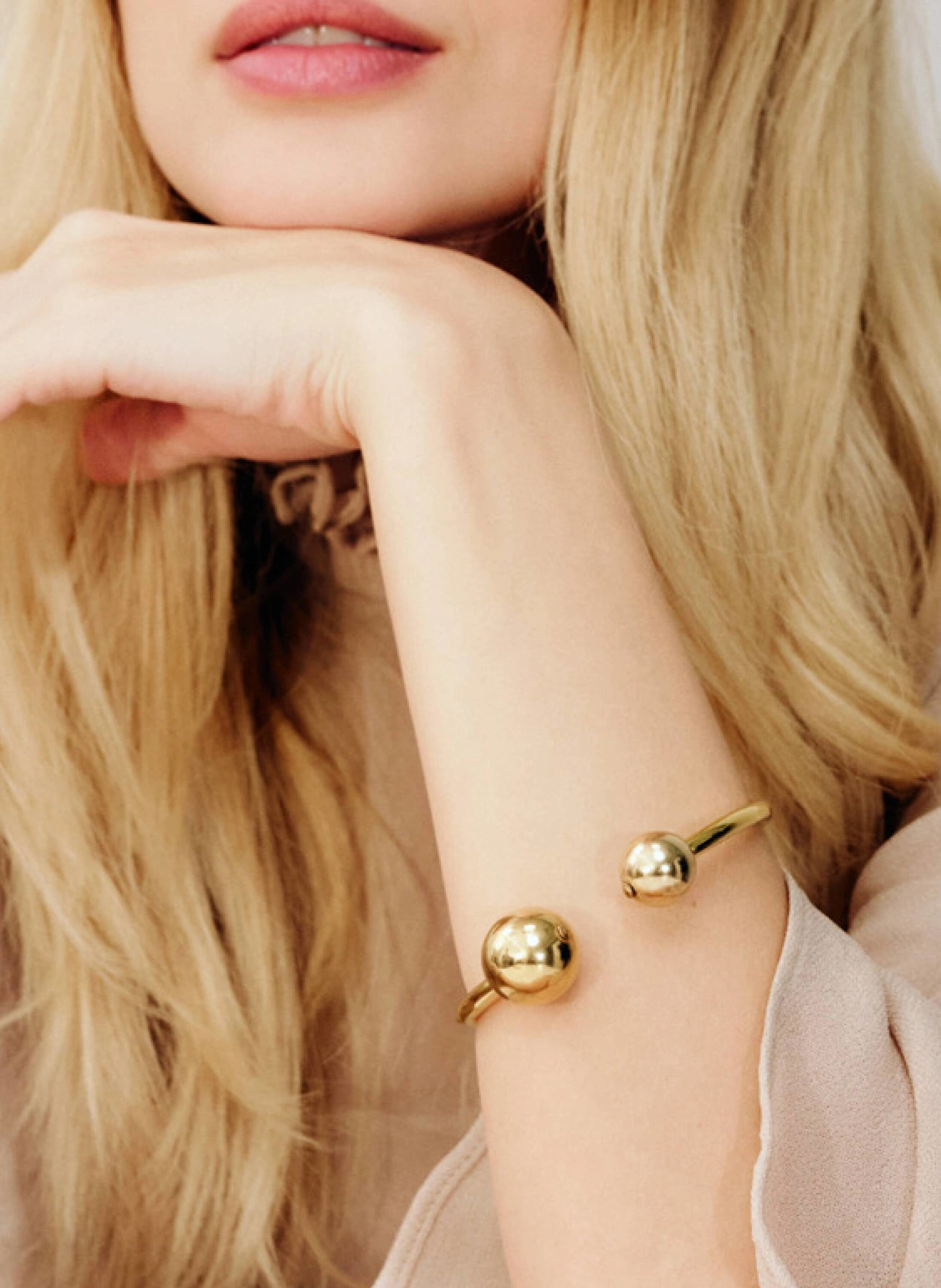 VANESSA BARONI Armband BEADS BANGLE GOLD by GLAMBOU