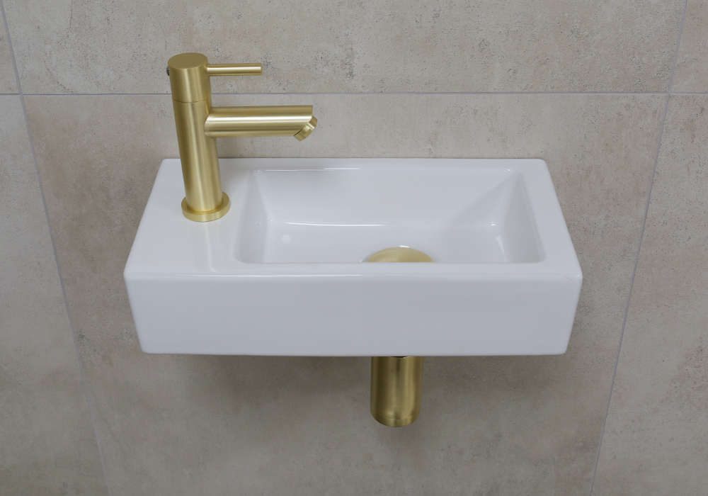 Mueller Mini Rhea fonteinset met gouden kraan en toebehoren links