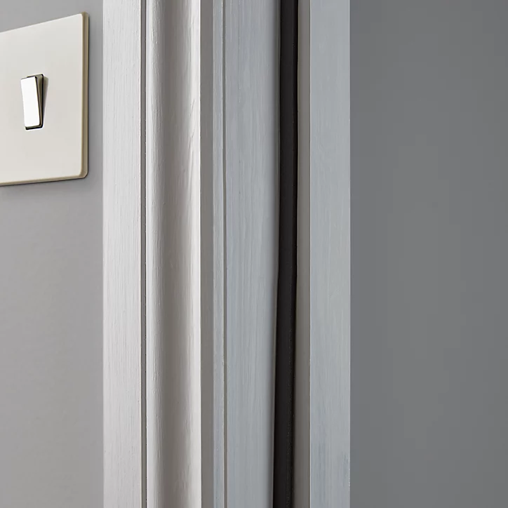 Joint mousse universel Diall noir ép.9 mm L.6 m