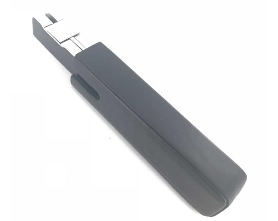 Couteau Ora ïto Inox Manche en Acrylique Minéral Noir Couteau de Poche Forge de Laguiole